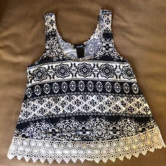 Stoosh Patterned Flowy Tank Top - Picture 1 of 3